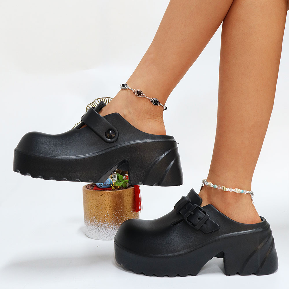 Chunky Black Clogs With Strap
